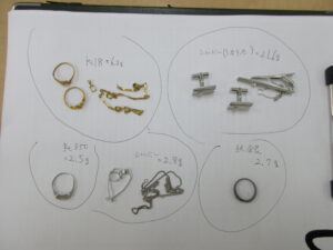 札幌オリンピック記念メダルセット買取ました | 金,銀,プラチナ,買取110番